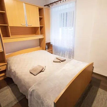 Apartman Mihelcic Delnice Exterior photo